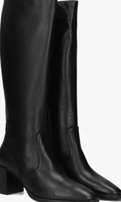 BLASZ e hoge laarzen 106><noscript><img width=