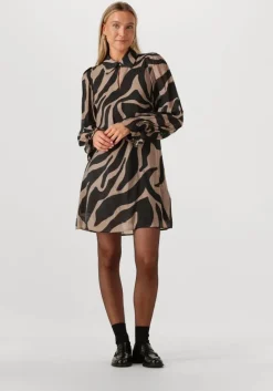 BRUUNS BAZAAR e midi jurk bbarmada dress><noscript><img width=