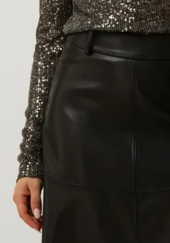 zwarte bruuns bazaar midirok vegani imma skirt