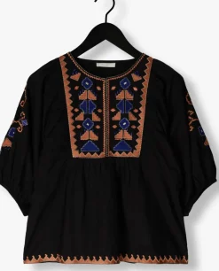 BY-BAR e blouses gabie embroidery blouse><noscript><img width=