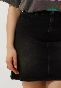 CATWALK JUNKIE e minirok sk emily><noscript><img width=