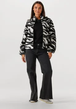 CIRCLE OF TRUST e wide jeans marlow dnm><noscript><img width=