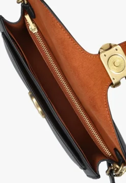 COACH e clutch tabby chain clutch><noscript><img width=