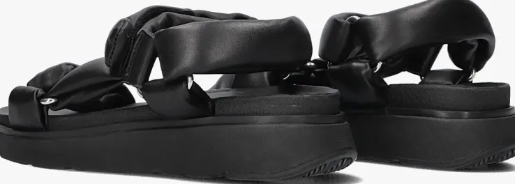 zwarte fitflop platte sandalen iz8