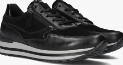 zwarte gabor lage sneakers 527