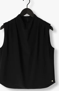 JOSH V e top kiana><noscript><img width=