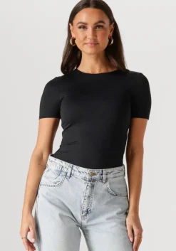 zwarte josh v t-shirt emily