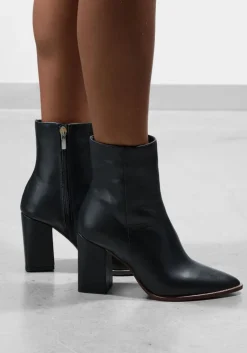 LINA LOCCHI e enkellaarsjes 46994><noscript><img width=