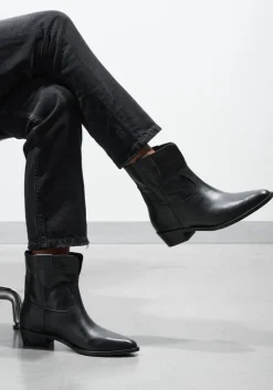 LINA LOCCHI e enkellaarsjes 39445><noscript><img width=