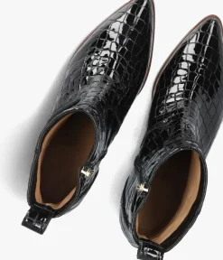 LINA LOCCHI e enkellaarsjes 3231><noscript><img width=