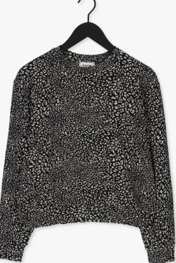 MODSTRÖM e modström sweater omari sweat><noscript><img width=