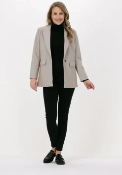 MY ESSENTIAL WARDROBE e coltrui 01 the rollneck><noscript><img width=