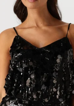 MY ESSENTIAL WARDROBE e top luckymw strap top><noscript><img width=