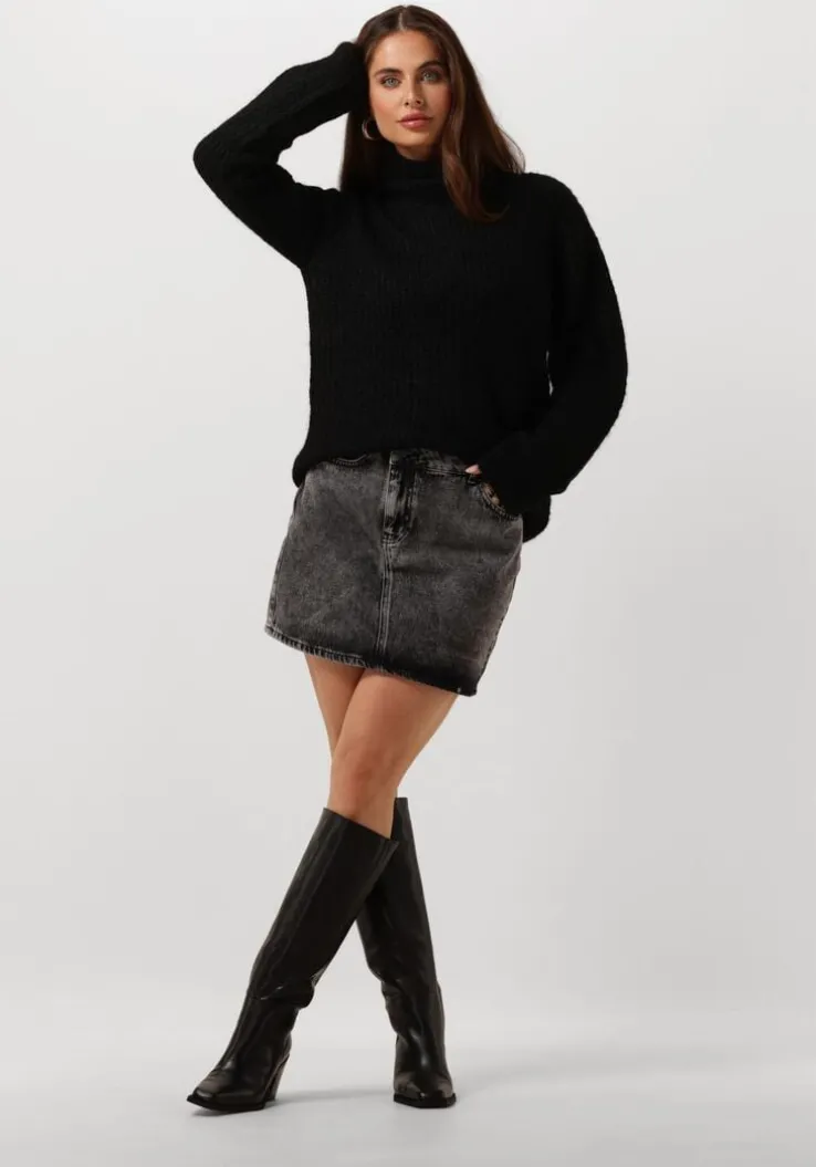 zwarte my essential wardrobe coltrui meenamw knit rollneck