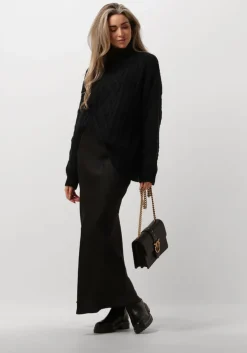 zwarte neo noir maxirok vicky heavy sateen skirt