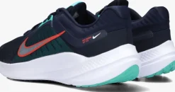zwarte nike lage sneakers nike quest 5