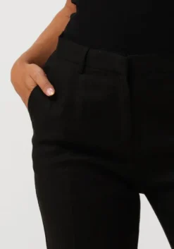 OMODA ATELIER e pantalon x bo><noscript><img width=