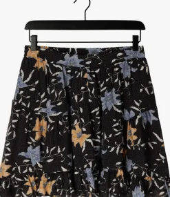 SOFIE SCHNOOR e minirok s231396><noscript><img width=