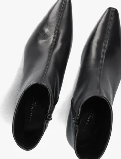 zwarte stefano lauran enkellaarsjes brenda 7