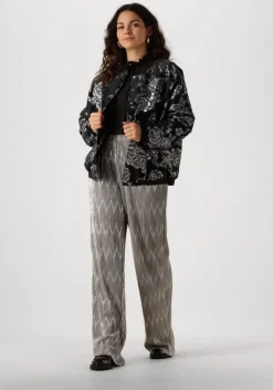 STUDIO AMAYA e jack moon><noscript><img width=