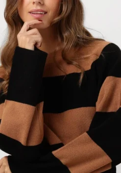 VANESSA BRUNO e truien/vesten dania><noscript><img width=