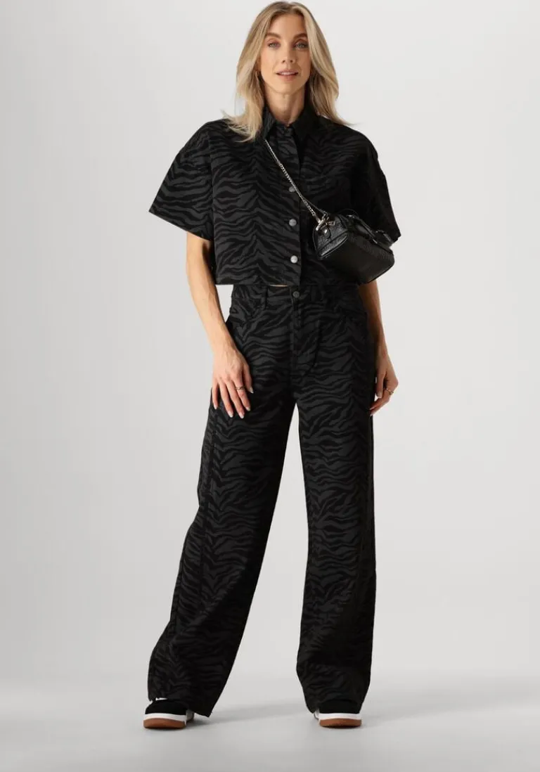 VANS e lage sneakers hylane dames>DAMES Sneakers